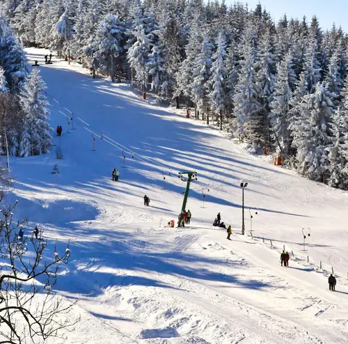 Pistenplan Skilifte Abfahrten Skigebiet Erlebnisberg Altenberg