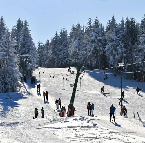 Pistenplan Skilifte Abfahrten Skigebiet Erlebnisberg Altenberg