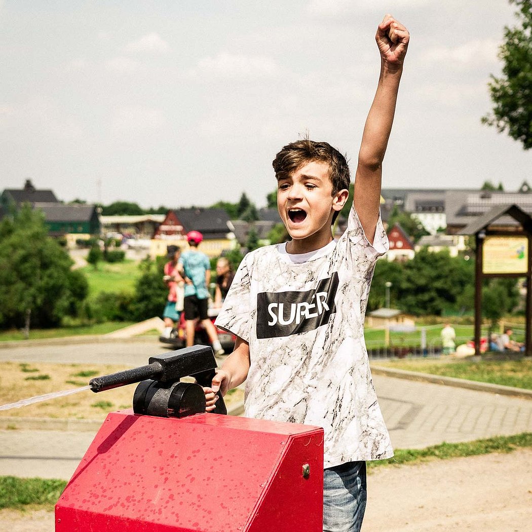 Abenteuerspielplatz Attraktion Freizeitpark Ausflugsziel Erlebni